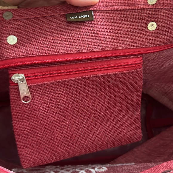 Ballard Designs Red Woven Jute Embroidered Leather Strap Zip Closure Large Tote - Picture 8 of 9